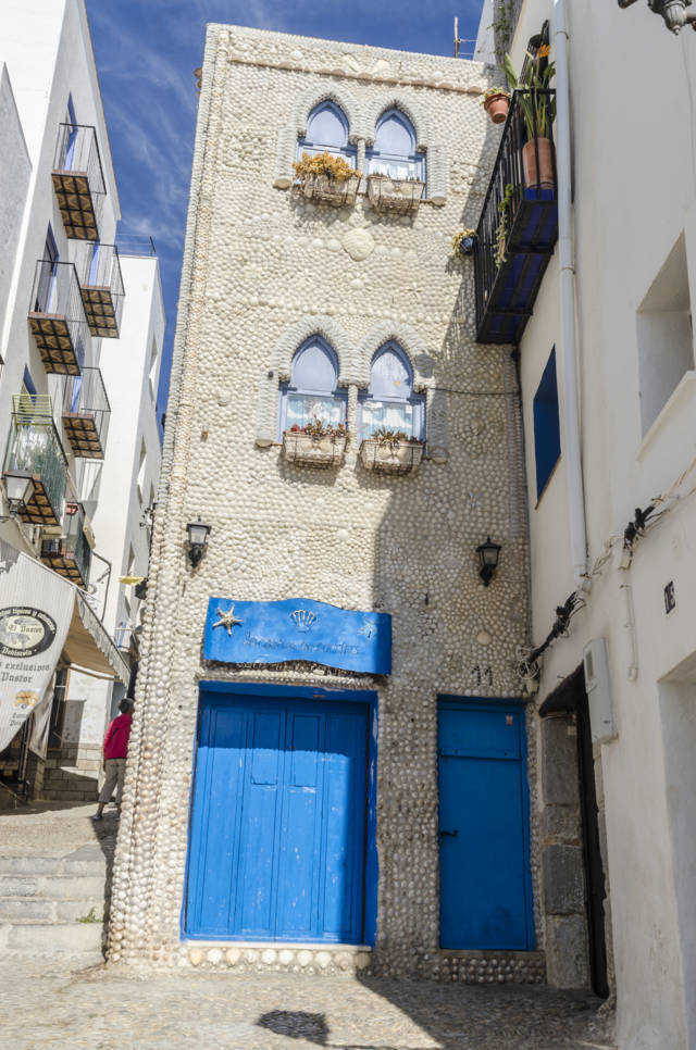 Castelló de la Plana - Peniscola 19 - casa de las Conchas.jpg